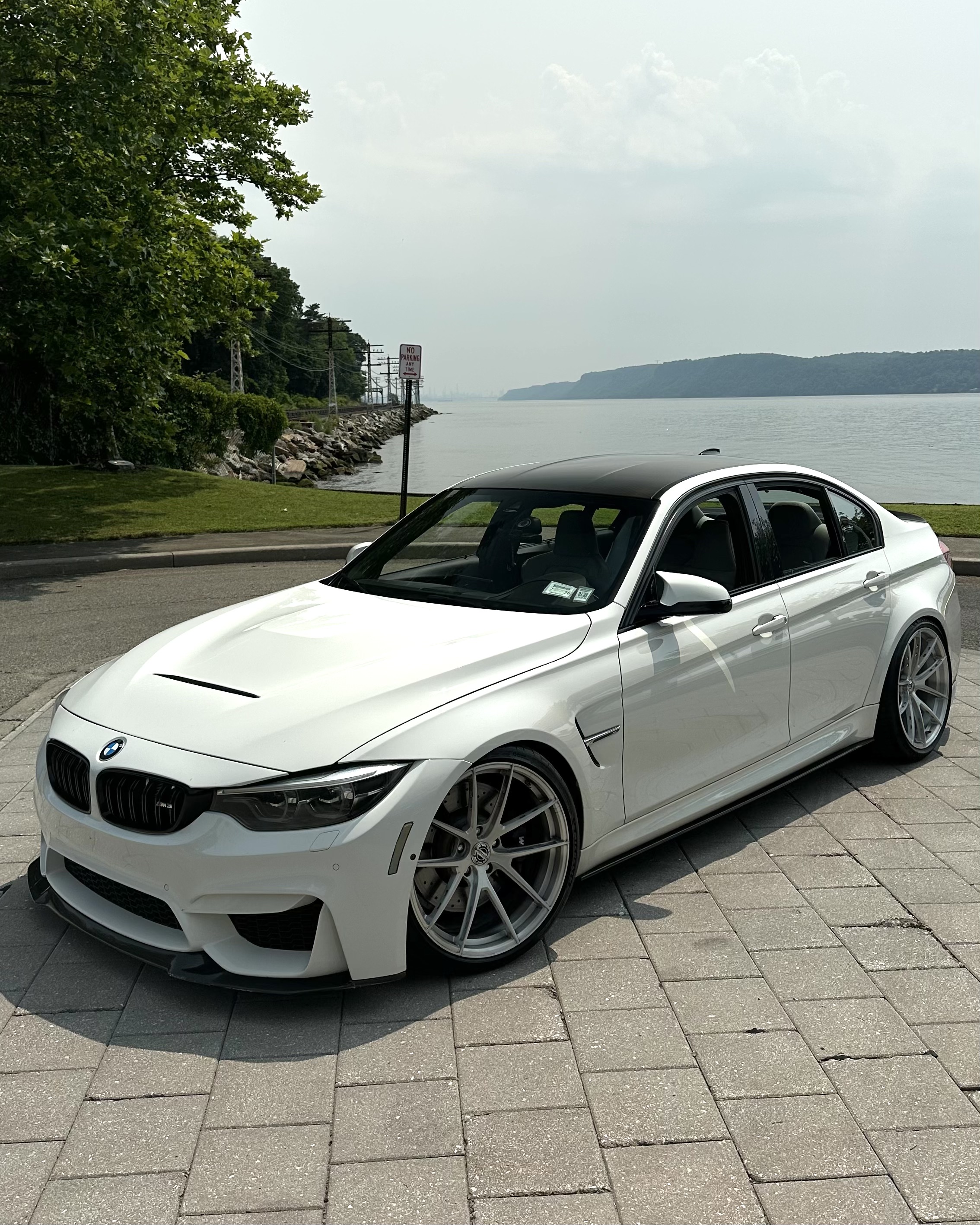 BMW M3 with Motivo Forged MB-K custom wheels in gloss brushed clear finish side view — view 3