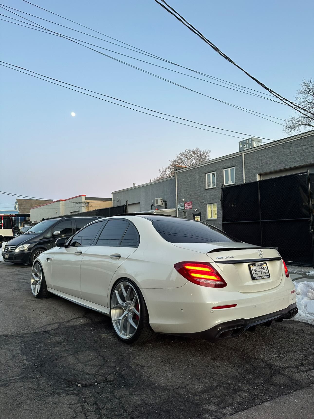 Mercedes-Benz E63s with Motivo Forged MB-H custom wheels in gloss brushed clear finish side view — view 2