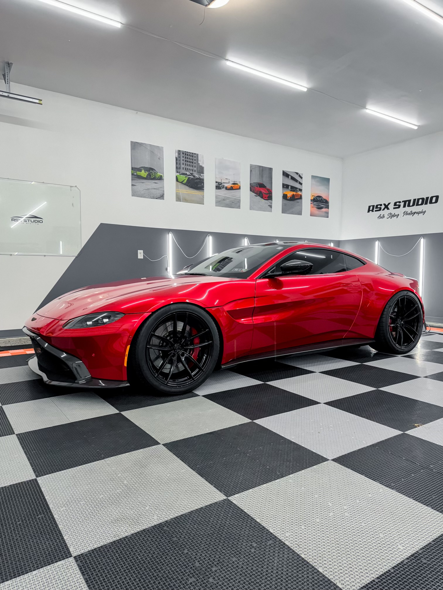 Aston Martin Vantage with Motivo Forged MB-D custom wheels in gloss black finish front side view — view 4