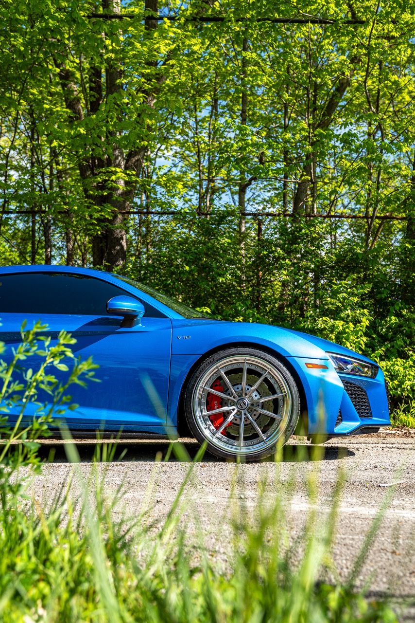 Gen 3 Audi R8 with Motivo Forged CS-M custom wheels in frozen brushed gunmetal face and gloss polished clear lip front half view