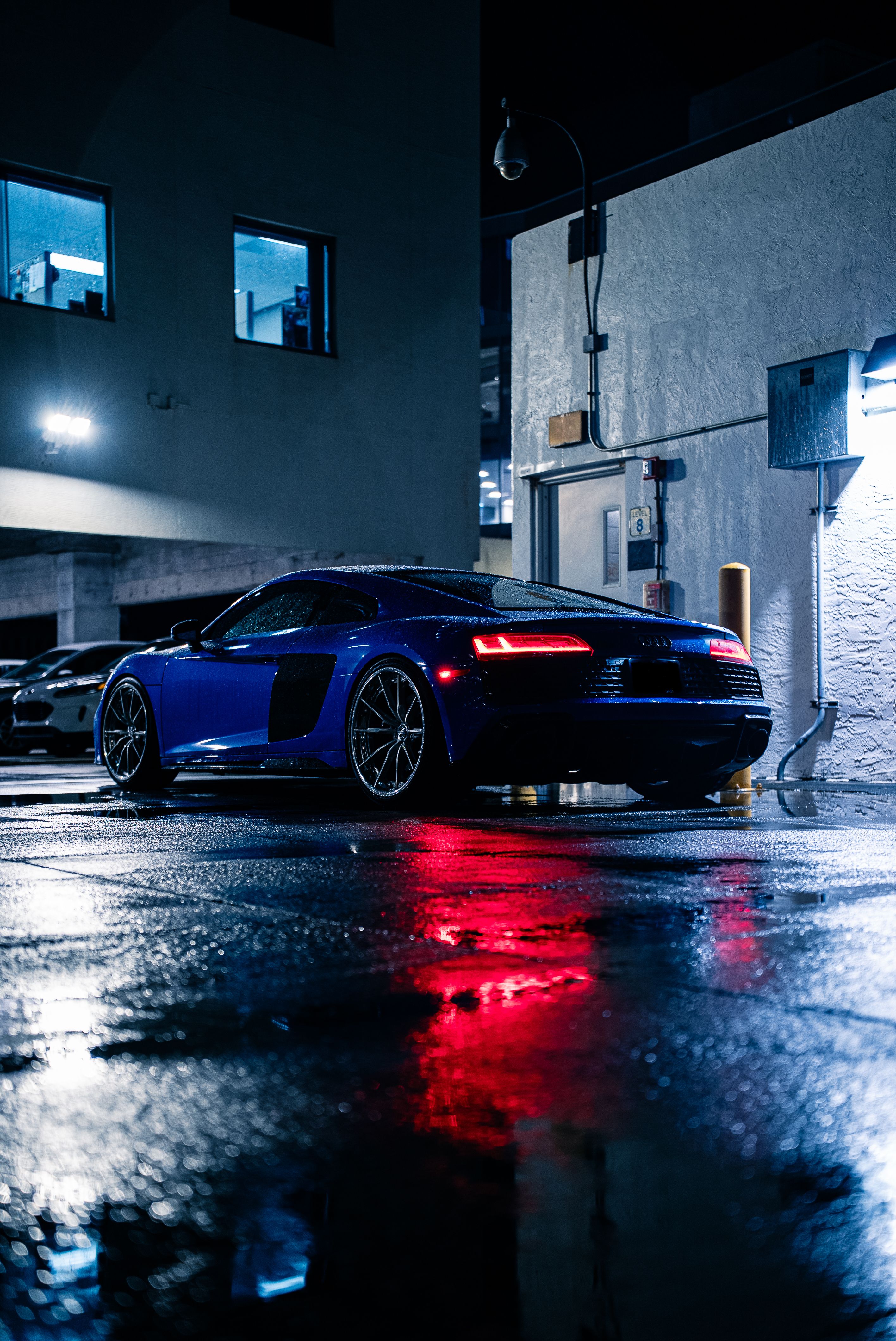 Gen 3 Audi R8 with Motivo Forged CS-M custom wheels in gloss brushed clear face and gloss polished clear lip side view — view 4