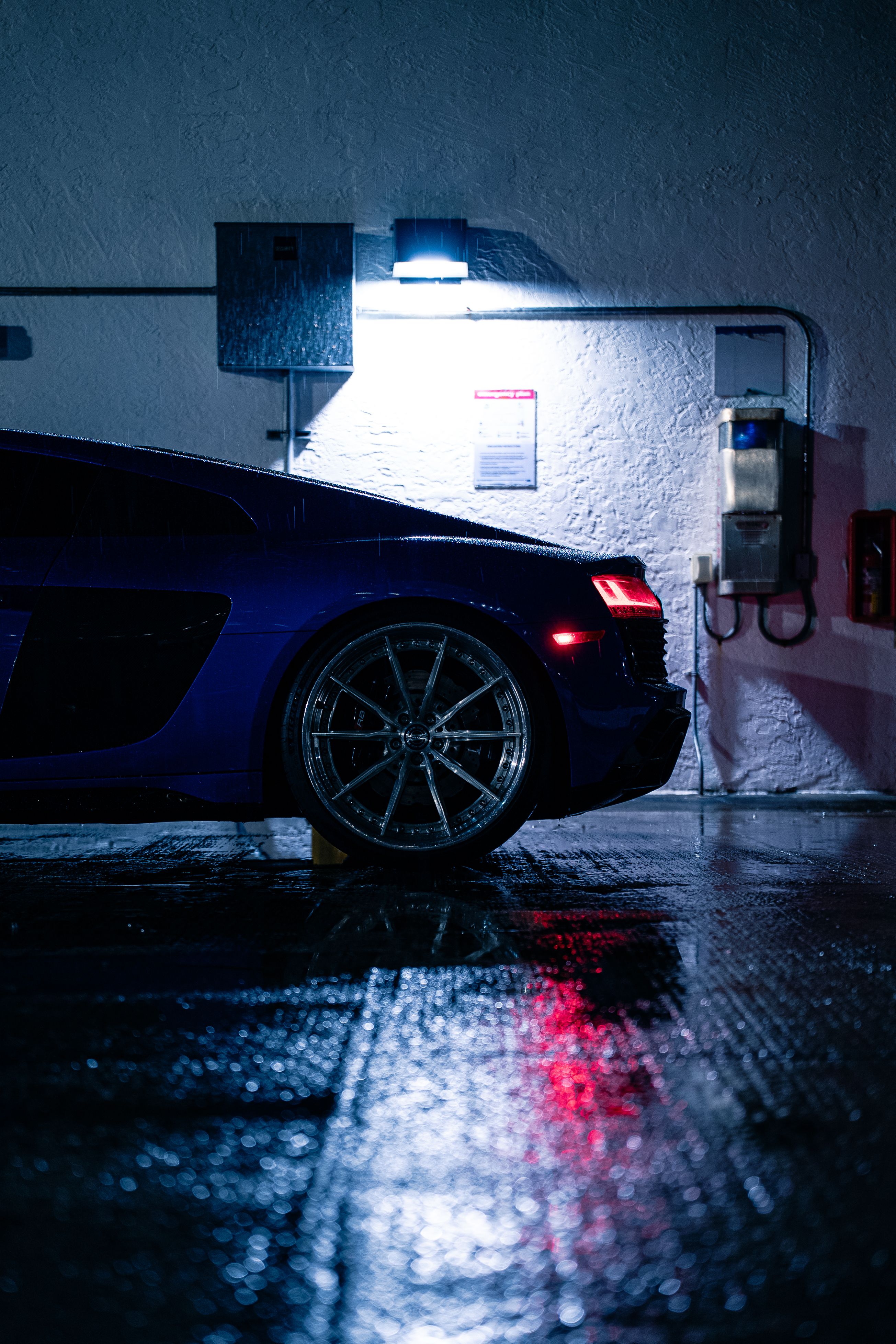 2021 Audi R8 with Motivo Forged CS-M custom wheels in gloss brushed clear and gloss polished clear detail view