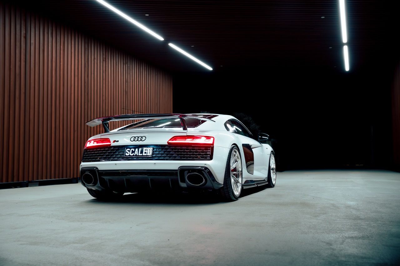 Gen 3 Audi R8 with Motivo Forged CS-M custom wheels in gloss brushed clear face and gloss polished clear lip side view — view 3