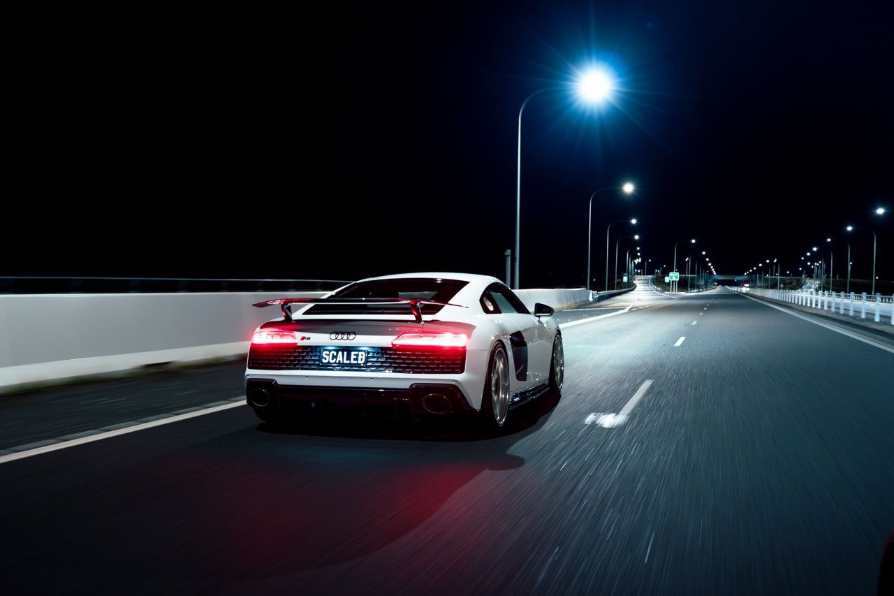 Gen 3 Audi R8 with Motivo Forged CS-M custom wheels in gloss brushed clear face and gloss polished clear lip side view — view 27