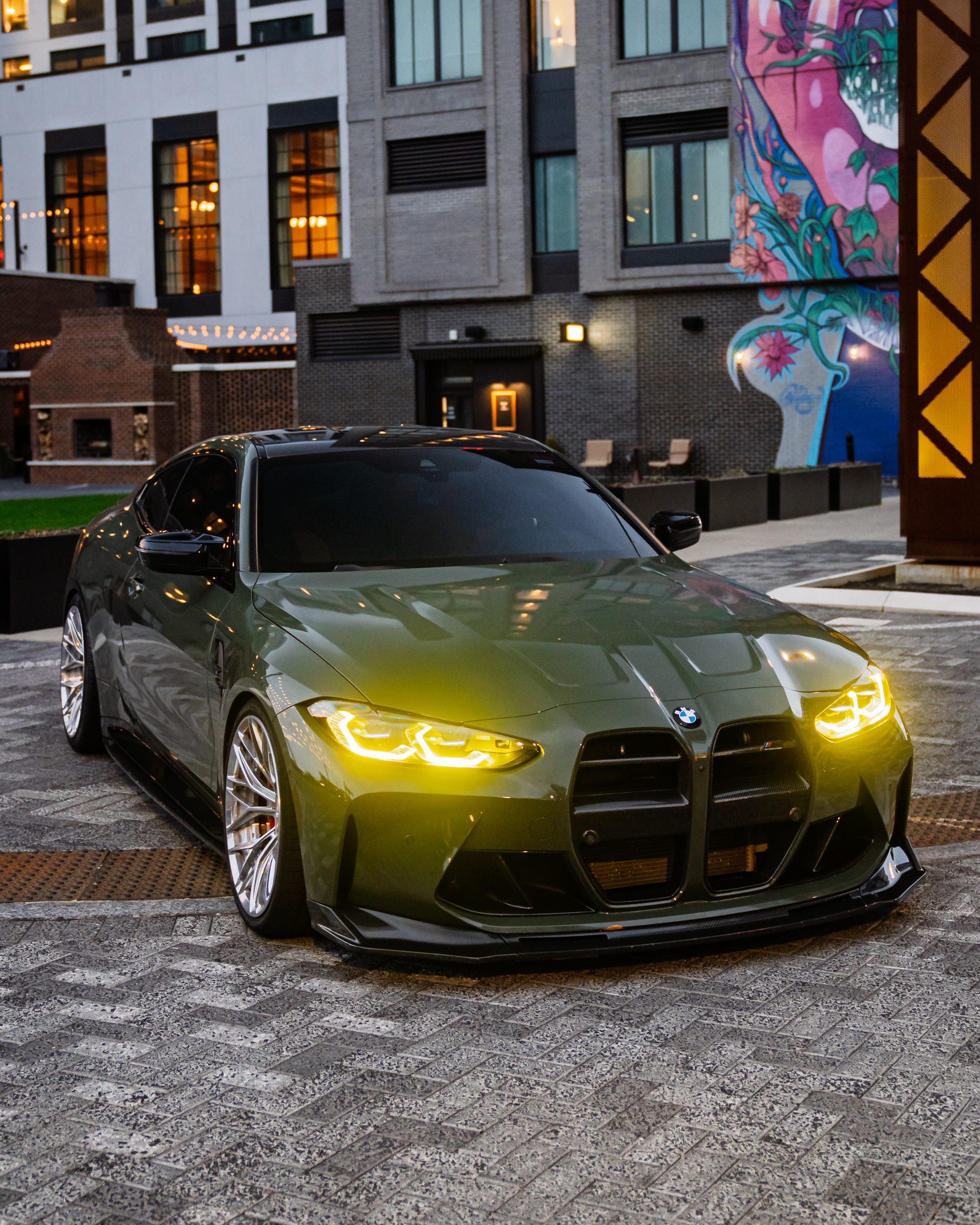 BMW M4 with Motivo Forged CS-C custom wheels in gloss polished clear face and brushed clear barrel side view — view 5
