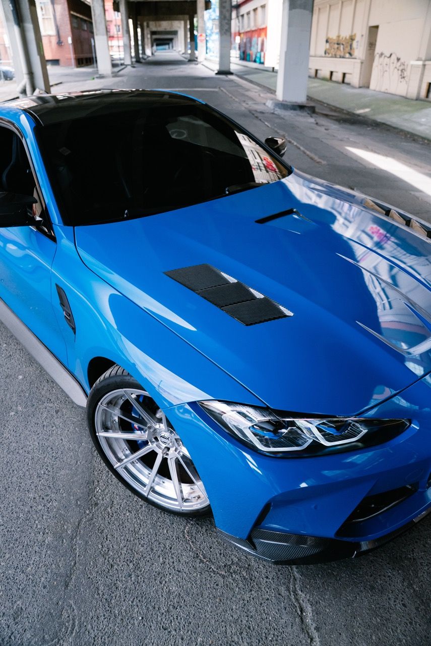 BMW M4 with Motivo Forged CS-U custom wheels in gloss polished clear face and brushed clear barrel side view — view 10