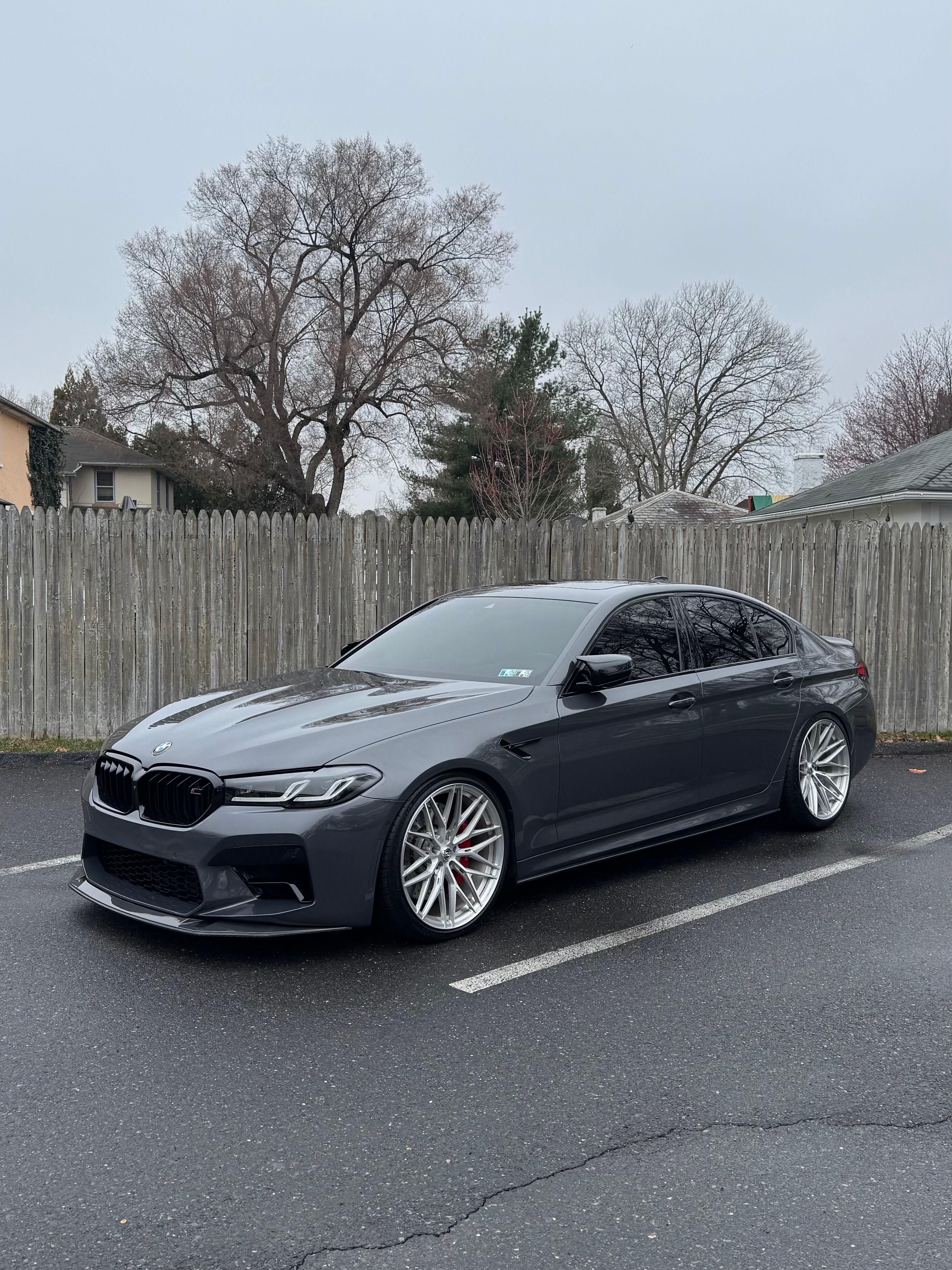 F90 BMW M5 LCI with Motivo Forged MB-F custom wheels in gloss brushed clear finish front side view — view 3