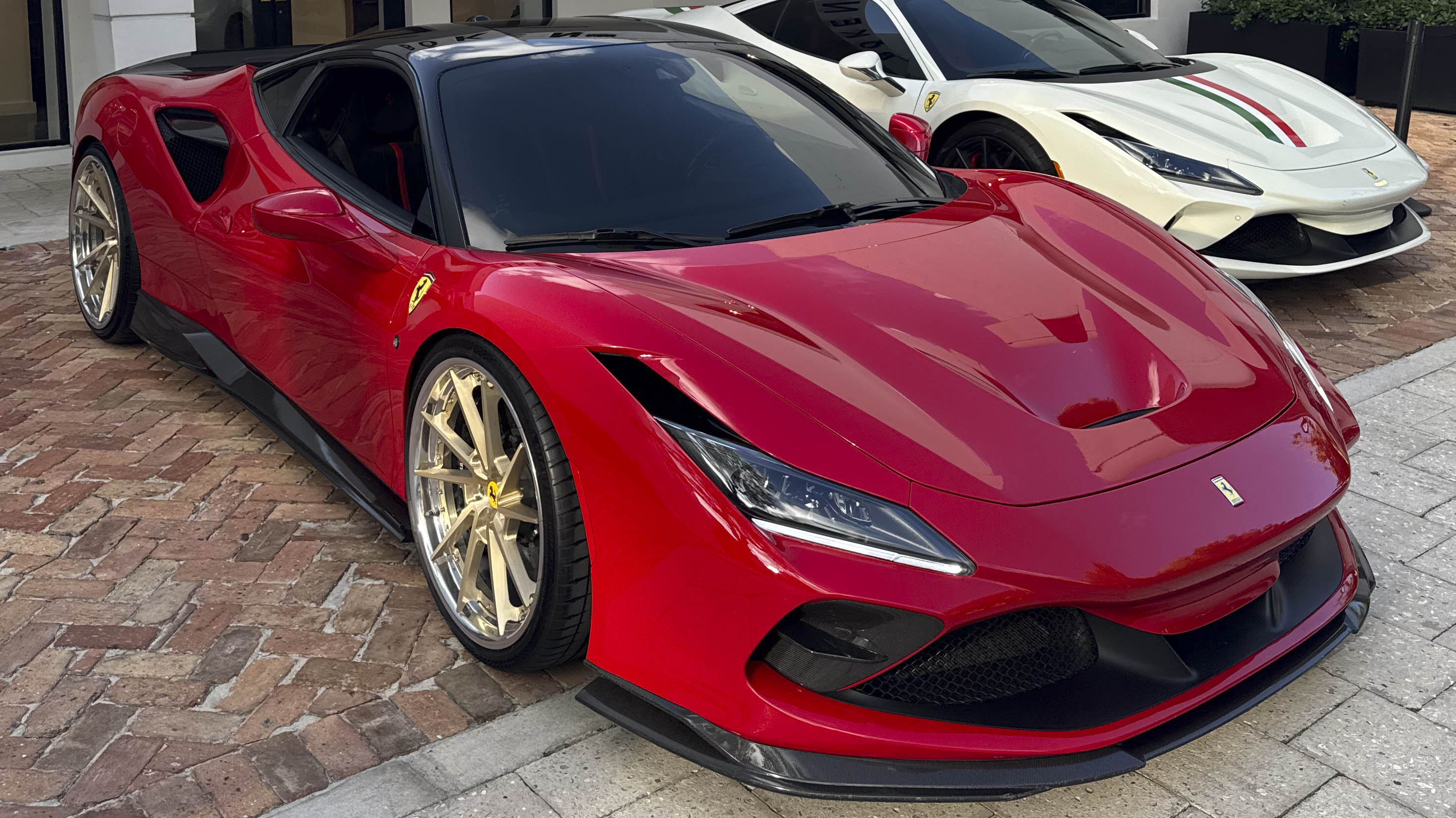 Ferrari F8 Tributo with Motivo Forged CS-V custom wheels in frozen brushed white gold face and gloss polished clear lip side view