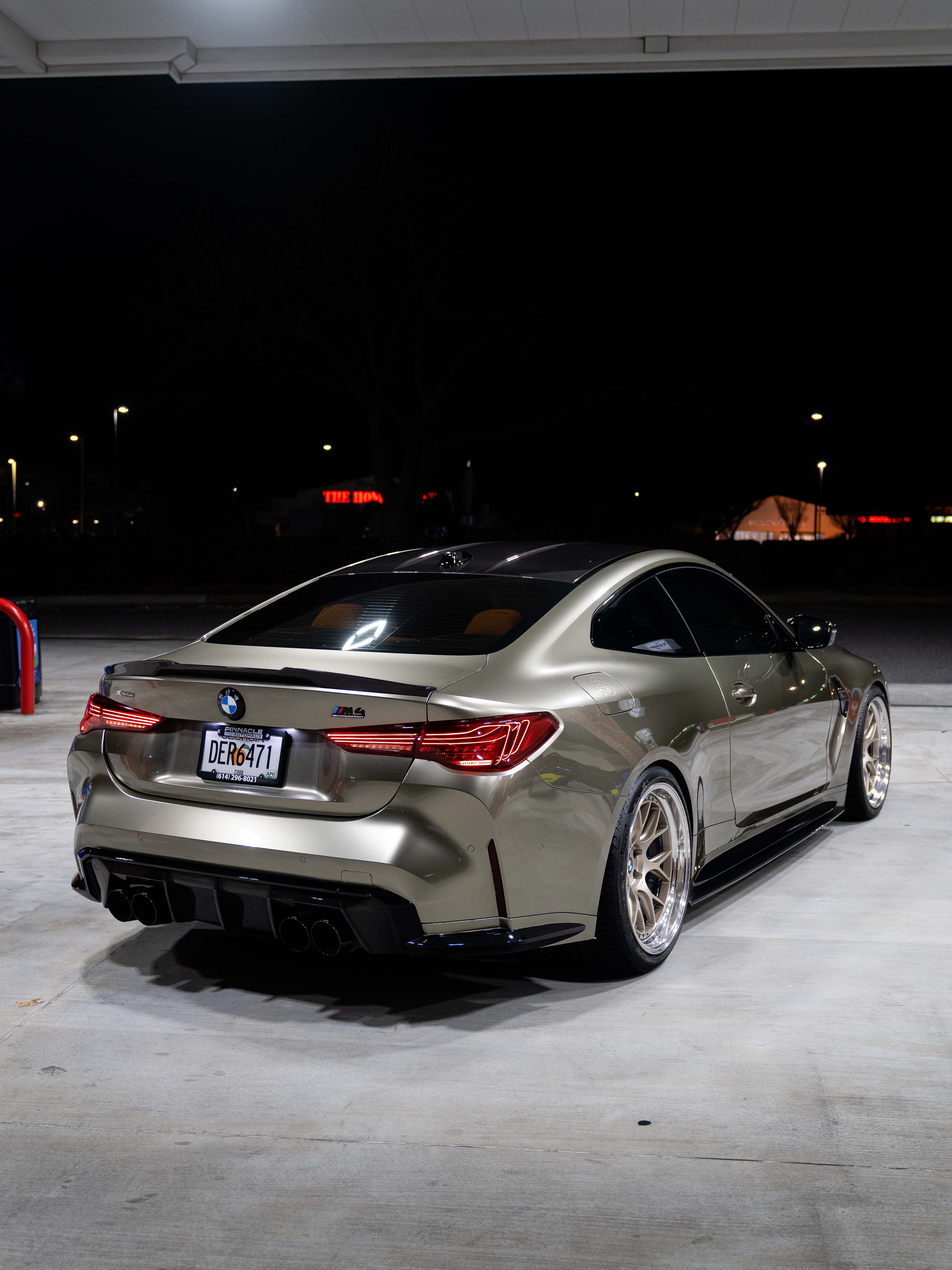BMW M4 with Motivo Forged CS-H custom wheels in frozen white gold face and gloss polished clear lip side view — view 2