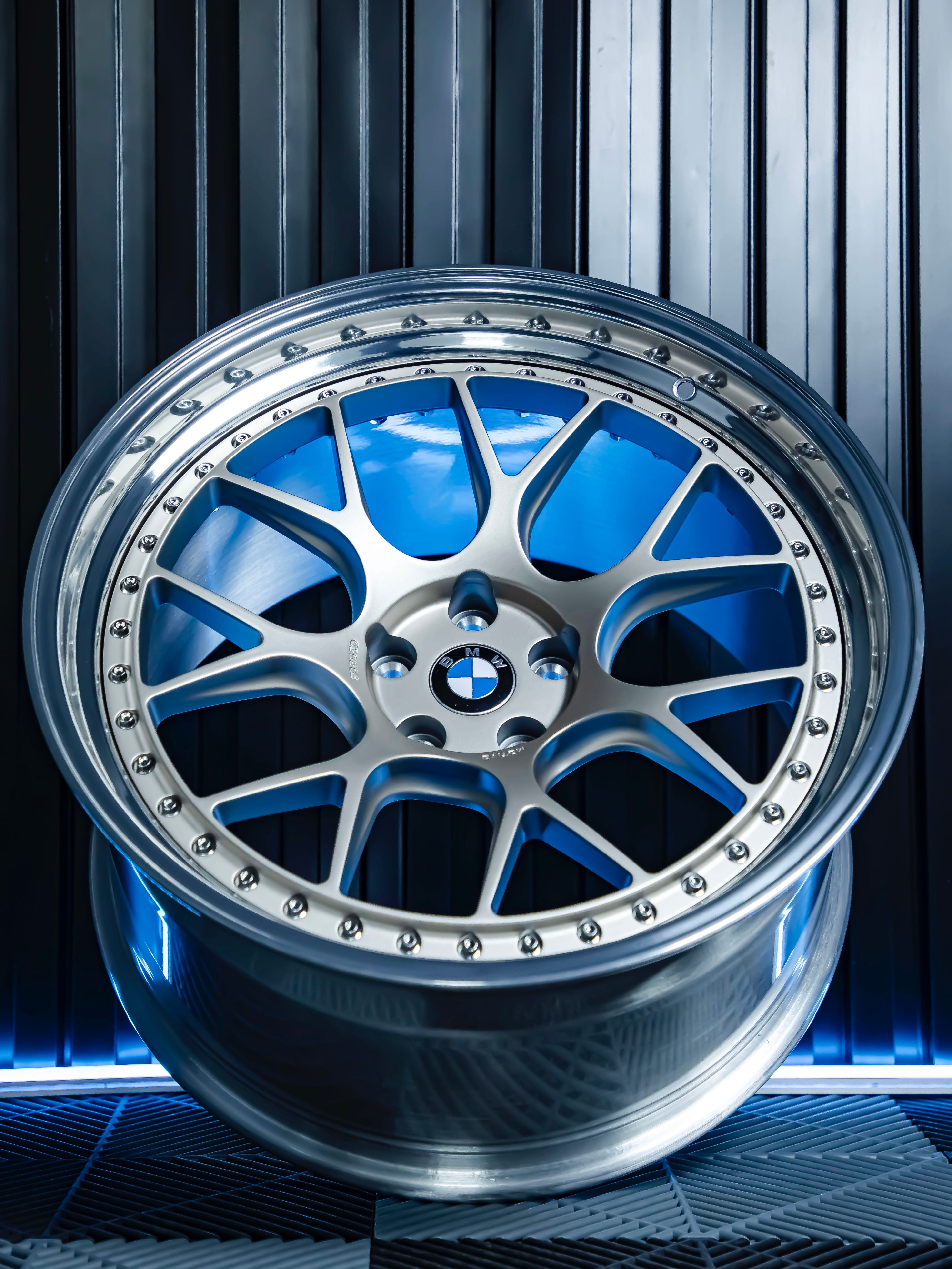 Motivo Forged two-piece custom forged wheel